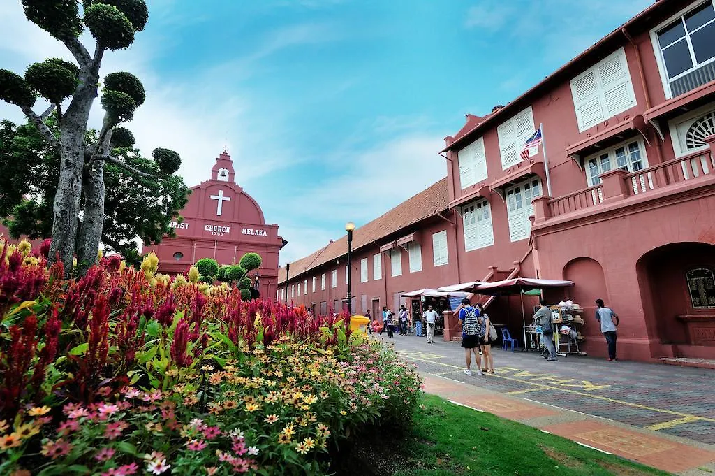 Malacca Fenix Inn מלון